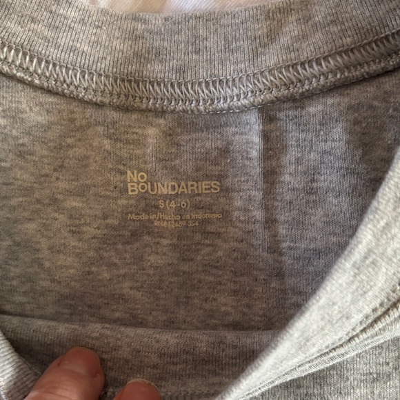 NWT 4 Cotton Tee Set - White, Light Gray,and slate grey - Picture 4 of 5